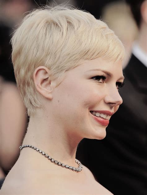 michelle williams haircut